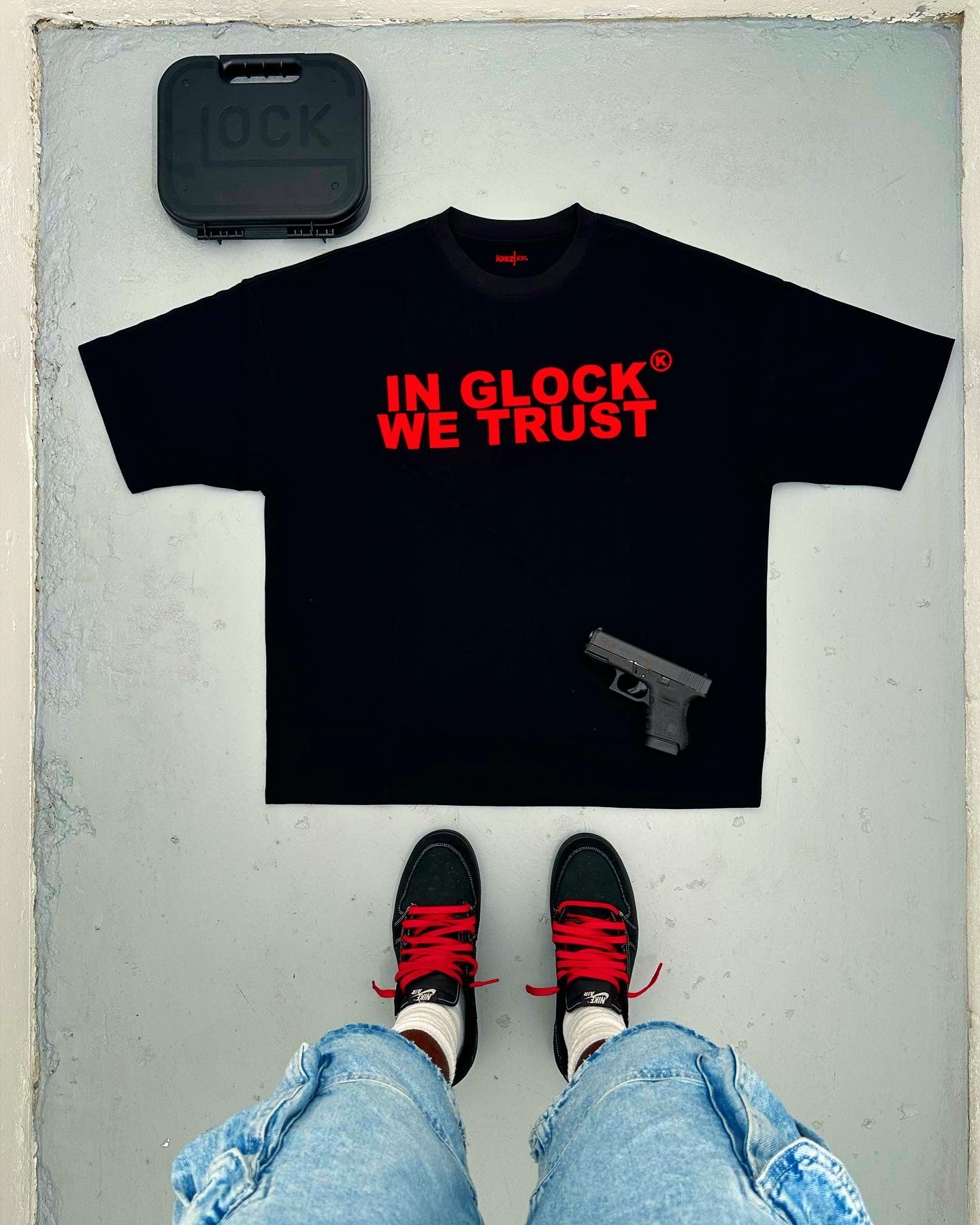 IN GLOCK WE TRUST OVERSIZED TEE (bred) – KIXKZGALORE